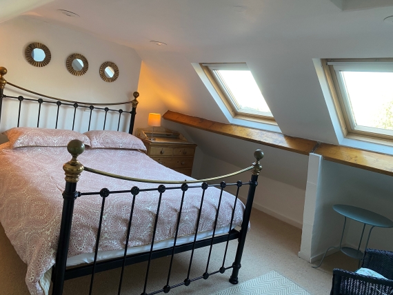 Main bedroom - Holiday cottages Whitby